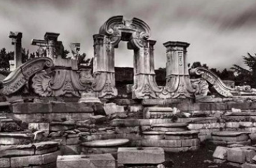 清朝敢镇压太平天国，为何却不敢抵御列强呢？