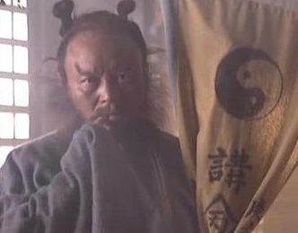 在水浒传中，都有哪些人拥有能打虎的实力？