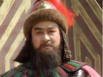 曹操在官渡之战前亲率大军讨伐刘备，是为何？