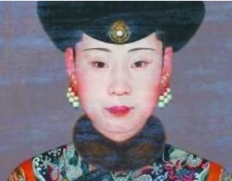 清朝第一个汉族出身的皇贵妃是谁？年妃为何那么受宠？