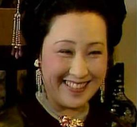 薛姨妈入京后一直都住在贾府，是有什么难言之隐吗？