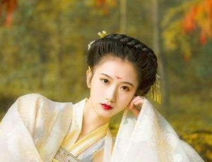 李清照的词曲风格为何会变得凄婉哀怨？与她的个人经历有关