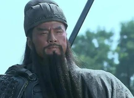 以关羽的实力投靠曹操的话 关羽的地位能排第几