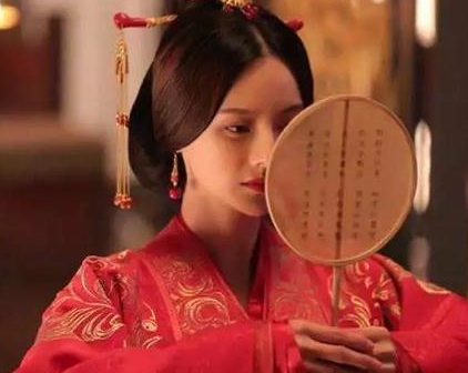 曹丕赐死甄宓后 曹丕为什么要那样对待甄宓的尸体