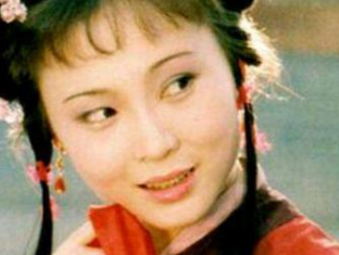 红楼梦中贾府的那些丫鬟都有那些勾心斗角？有多激烈？