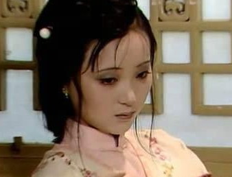 花魂默默无情无情绪，鸟梦痴痴何处惊”，林黛玉为何做这对联？