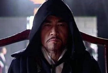 开国功臣送一美女侍奉朱元璋，第二天就被处死