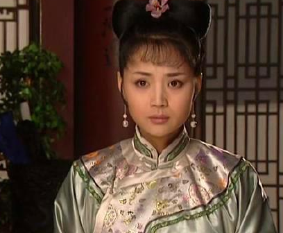 苏麻喇姑身为宫女却以嫔级葬礼下葬 康熙为什么不直接娶她