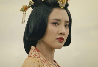 古代皇宫里面的妃子每天都干什么打发时间？