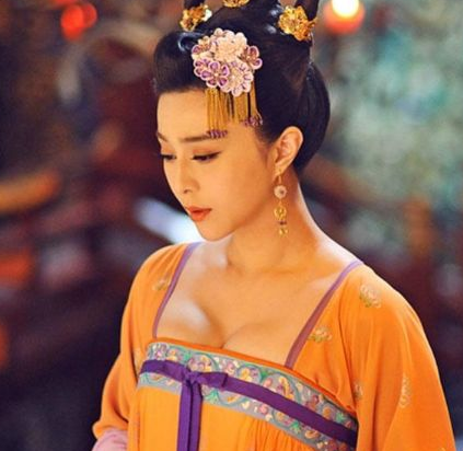 武则天跟李世民11年都没有怀孕 和李治睡一晚为何就怀孕了