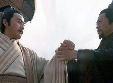 在第四次河西之战中，秦国为什么会先胜后败？