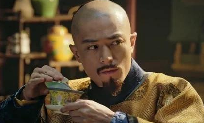 顺治定多尔衮的罪，乾隆为何帮他翻案？