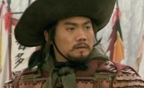 水浒传中秦明排名为何能在花荣之上呢？