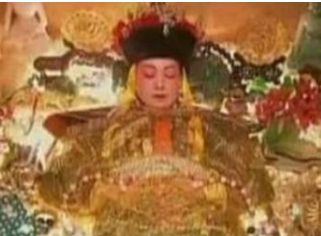 慈禧太后的密室里是干什么用的？里面有什么东西