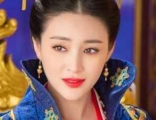 刘娥病逝前为何会不断拉扯衣服？宋仁宗想到了什么？