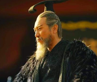 曹操为什么把三个女儿嫁给汉献帝 除了保护汉献帝还有什么原因