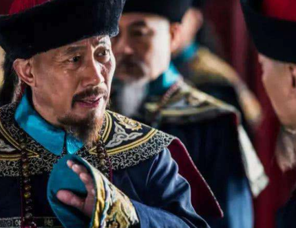 清朝正一品官员俸禄有多少 换做现在是多少钱