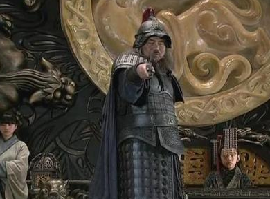 董卓进京时只带了三千人 董卓是如何掌控朝廷大局的