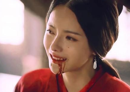 曹丕为何如此残忍对待自己曾经的爱妻甄宓呢？