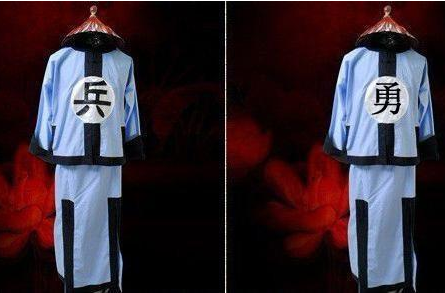 清朝士兵衣服上有兵字和勇字 两者之间有什么不同