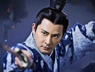 西汉与东汉之间，除了王莽之外还有哪几位皇帝？