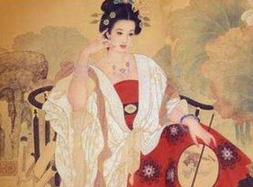 杨玉环究竟有什么魅力？为什么能让唐玄宗不惜与儿子抢女人？
