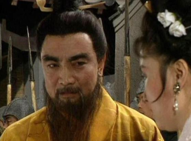 曹操的长子曹昂战死时，年幼的曹丕怎么活下来的？