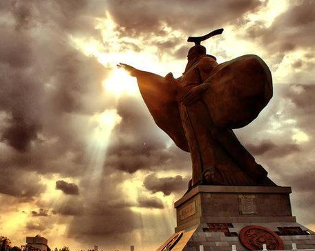 对于汉朝来说 汉文帝登基时汉朝就灭亡了吗