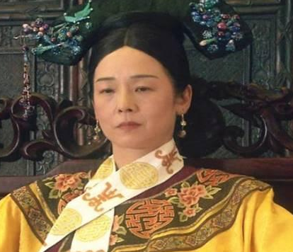 慈禧临死前为什么选择溥仪作为继承人 换了年龄大的人不好吗