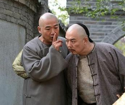 历史上真实的纪晓岚为什么得不到重用？他有哪些传闻？