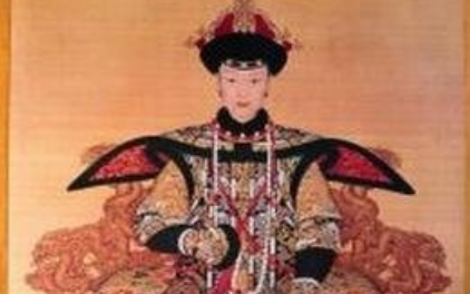 孝庄太后在与皇太极的十八年中，学到了怎样的政治智慧？
