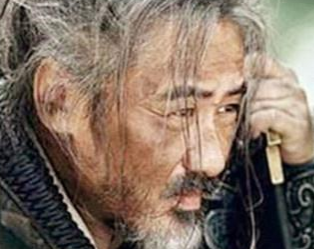 东吴在对外战事上败多胜少的原因是什么？与什么有关