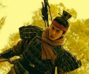 汉朝时期在解决匈奴问题上，霍去病扮演者什么样的角色？