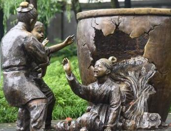 司马光的仕途之路如何？当年他砸缸救下的孩子是谁？