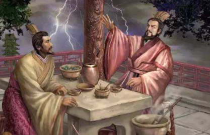 煮酒论英雄时，为何曹操会认为落魄的刘备是英雄呢？