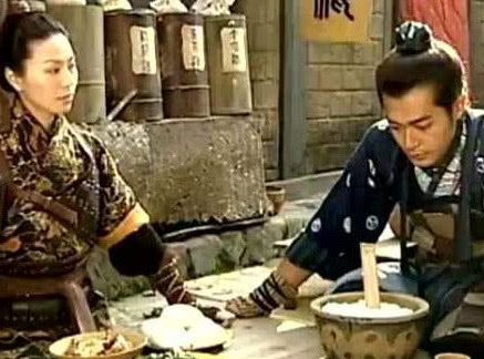 古人下馆子吃完饭丢下银子就走 店小二为什么从不阻拦