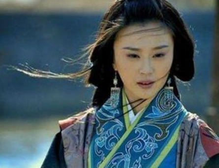 曹操不是喜欢美女吗 曹操为什么把蔡文姬嫁给了别人