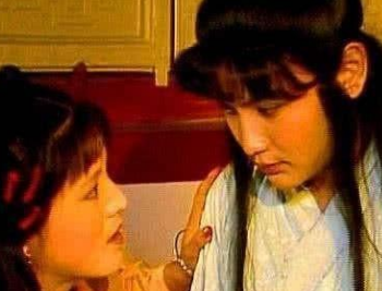 红楼梦中，秦红玉为什么会进宫当了妃子呢？