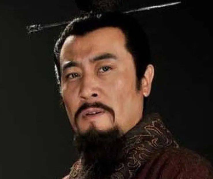 刘备出身在乡下 汉室族谱为什么还能查到刘备这个人