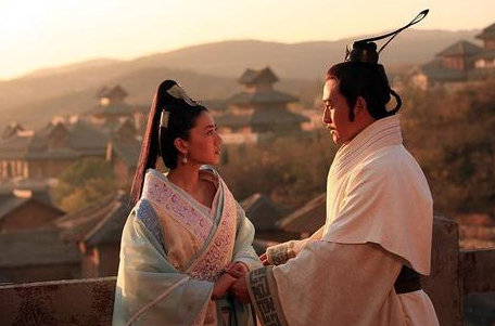 秦国和西戎交战中犯了什么错误 该战争为何持续了数百年之久