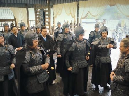 诸葛亮投奔曹操的话 诸葛亮又能排在谋士的第几名