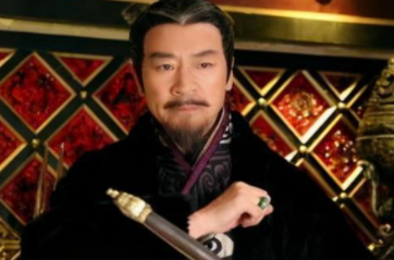 霍光权势如何？为何他能随意的废立皇帝呢？