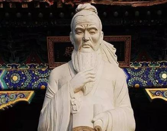 《拟咏怀·其十八》庾信所作，表现无可排遣的郁闷忧愁与思乡之情