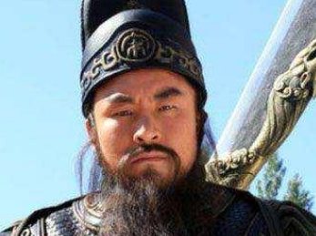 水浒传中关胜会上梁山，宋江用的是什么办法？