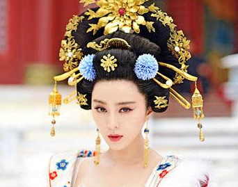 李显为什么同意武则天去世后，将她与李治合葬？