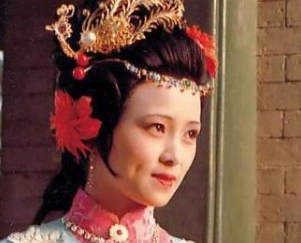 红楼梦中焦大嘴中说的小叔子到底指的是谁？