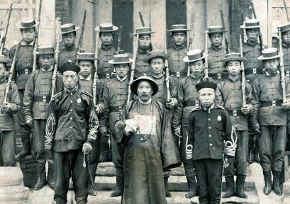 清朝士兵衣服上的兵和勇代表着什么 两者之间区别很大吗