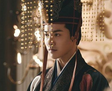 汉献帝禅让之后得以善终 刘备为什么给刘协举行丧礼