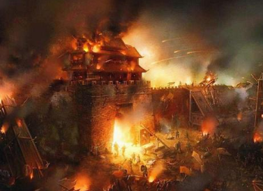 朱温为什么能在唐末乱世中脱颖而出，摧毁大唐王朝呢？