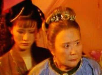 红楼梦中王夫人与贾母彻底撕破脸是因为什么事情？